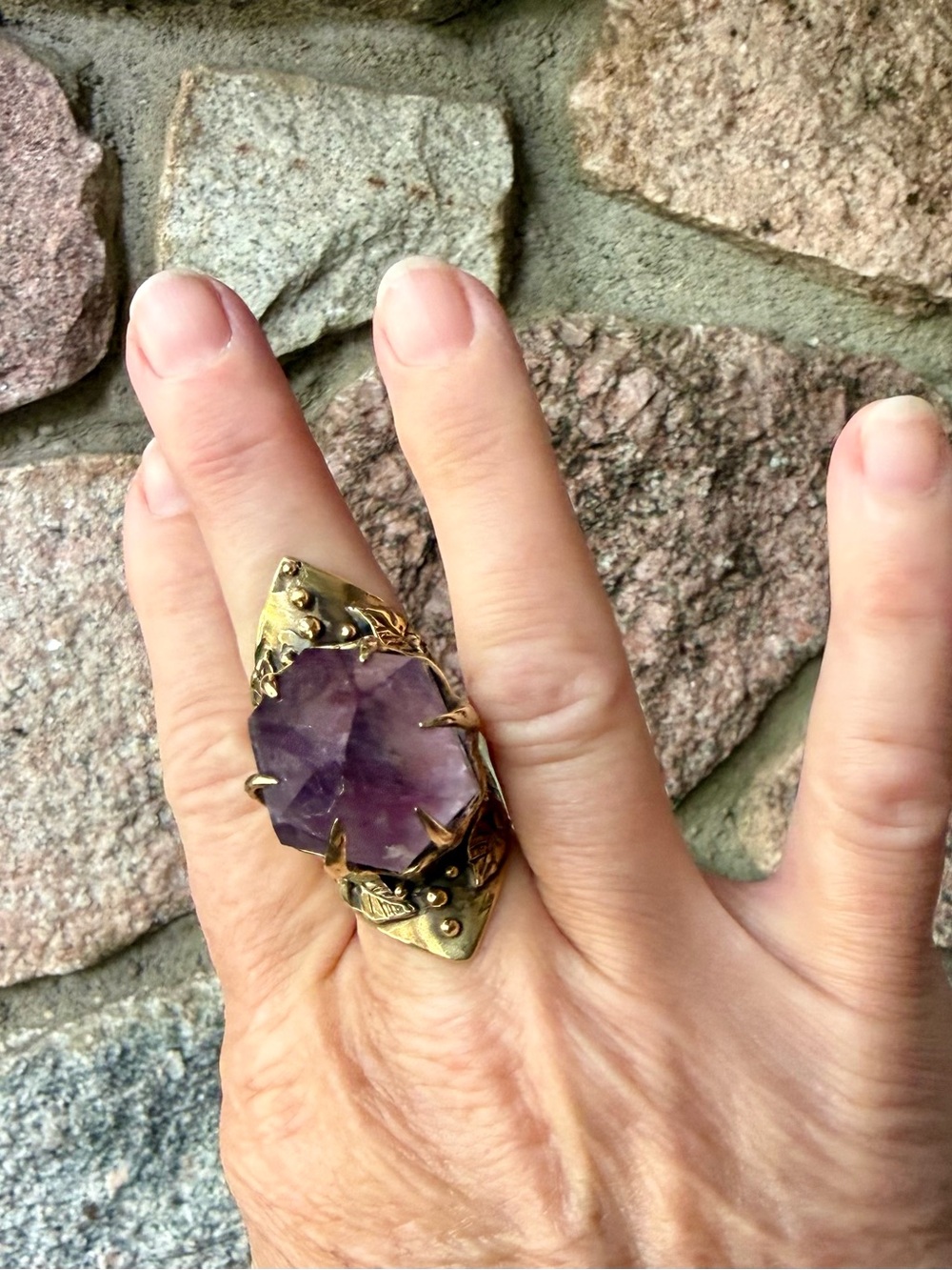 Acid Queen Jewelry Enchantress Shield Amethyst Point Ring, Size 8